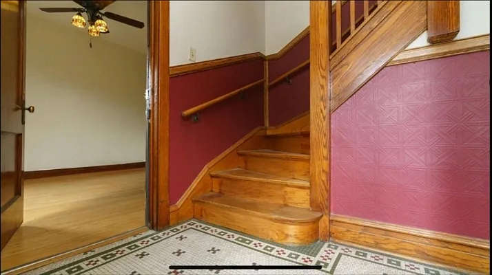 2644 N Harding Ave #1 — Photo 4
