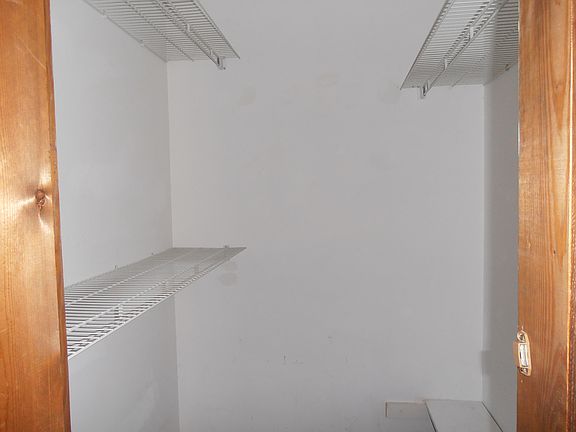 Walk in closet