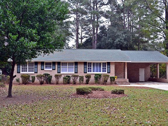 2nd image of 203 Deerwood Dr