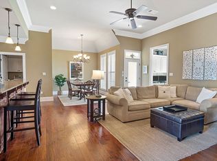 11218 Hillpark Ave, Baton Rouge, LA 70810