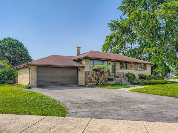 5549 W 83rd Pl, Burbank, IL 60459