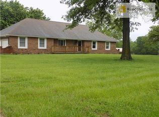 6319 S Buckner Tarsney Rd, Grain Valley, MO 64029