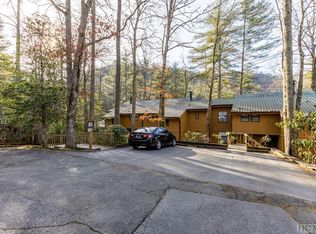 69 Chatterbox Way UNIT A, Cashiers, NC 28774