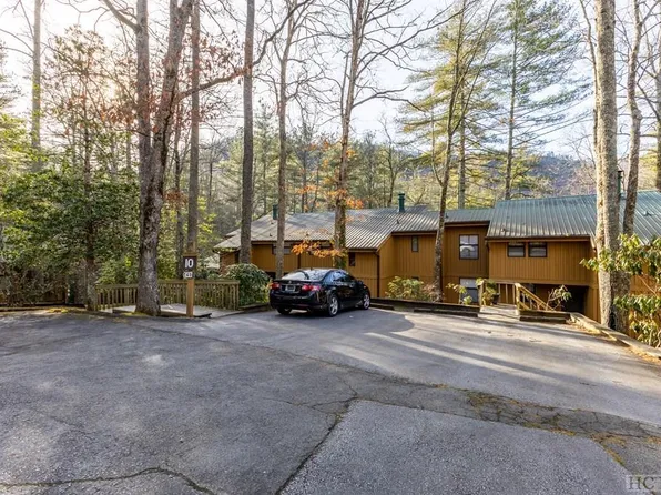 69 Chatterbox Way #A, Sapphire, NC 28774