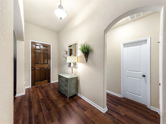 2nd image of 26503 Twin Arrows Dr