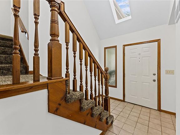 5th image of 15620 W 143rd Ter