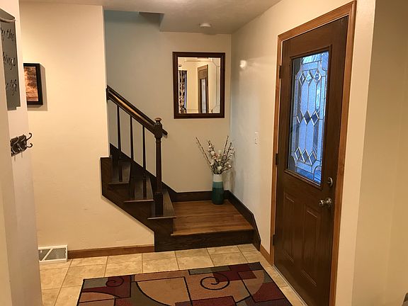 2nd image of 1160 Bonnie Dr