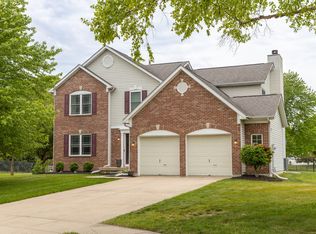 594 Homestead Ln, Greenwood, IN 46142
