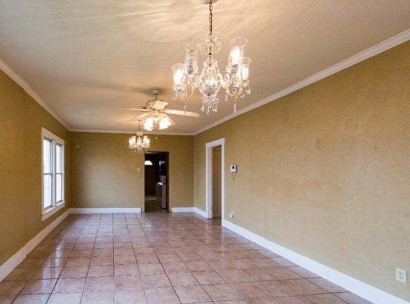 3rd image of 1113 Franklin Ave