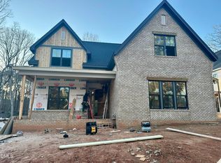 8717 Little Deer Ln, Raleigh, NC 27613