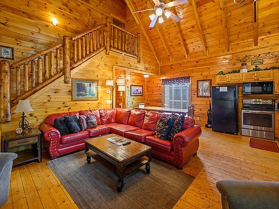 4th image of 2251 Upper Middle Creek Rd #Cabin19