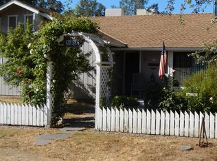 31723 Rock Hill Ln, Auberry, CA