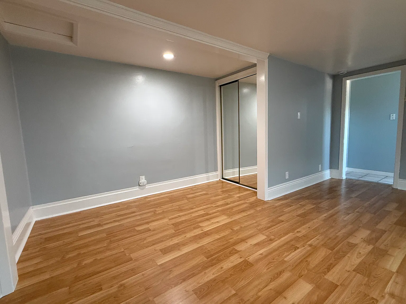 Studio, 465 sqft, $2,450 — Photo 2