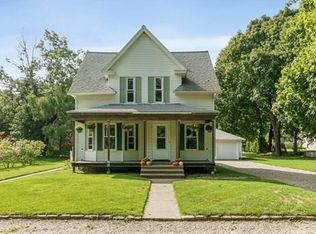 11 Hobson Ave, Boylston, MA 01505