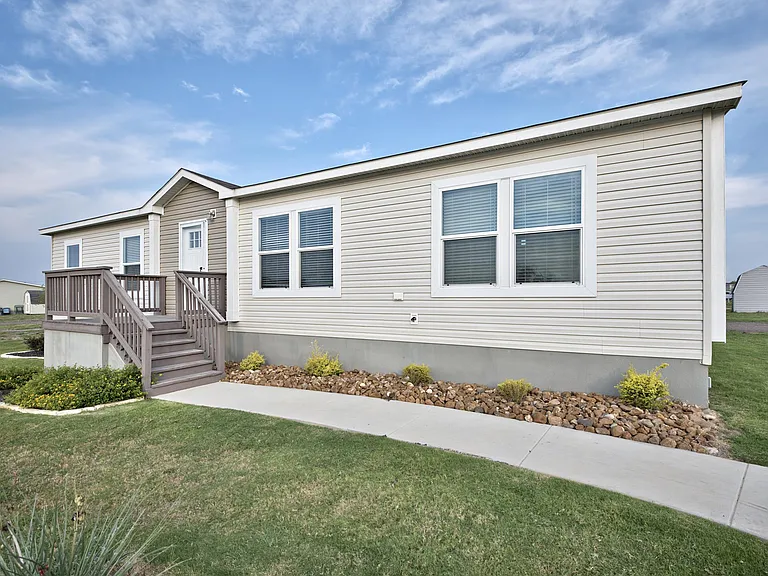 Woodlake Estates (TX) — Photo 10