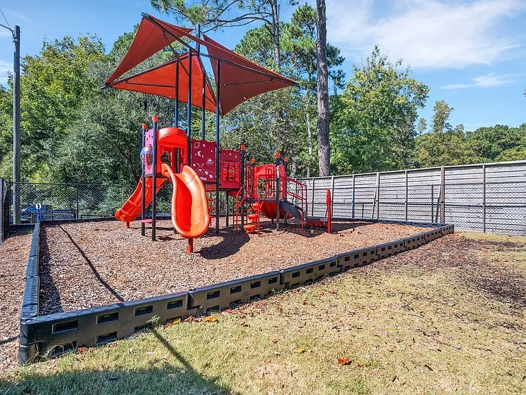 Summit Embry Hills — Photo 14