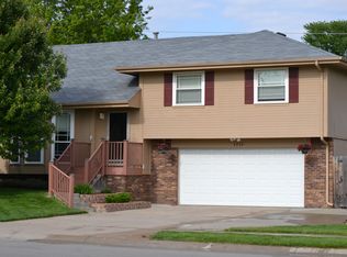 5935 S 115th St, Omaha, NE 68137