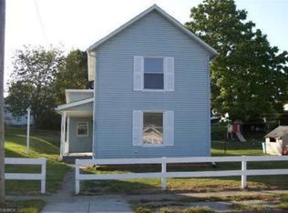 1631 Spruce St, Zanesville, OH 43701