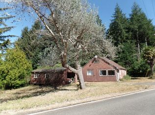 42582 Hensley Hill Rd, Port Orford, OR 97465