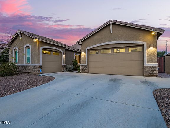 2nd image of 3231 S BIG HORN Drive