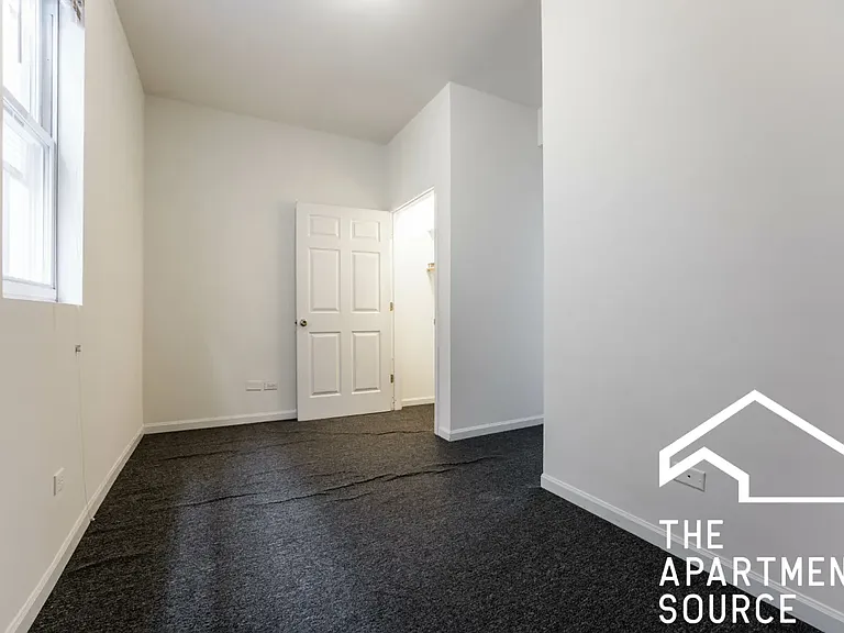 2440 N Ashland Ave #2 — Photo 12