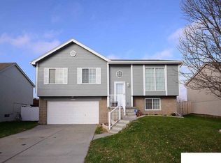 8908 N 75th Ave, Omaha, NE 68122