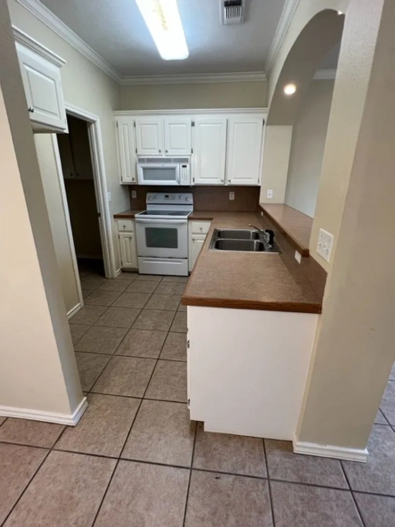Available for rent! — Photo 4