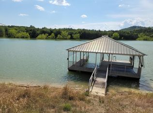 3028 Thorn Dr, Dandridge, TN 37725