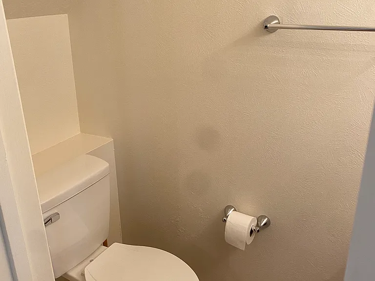 505 Oppenheimer Dr — Photo 16