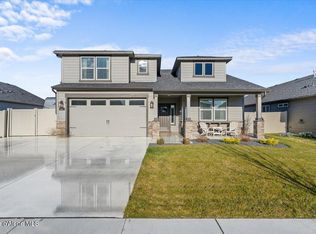 697 W Brundage Way, Hayden Lake, ID 83835