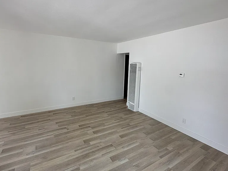 1544 Ruhland Ave — Photo 3