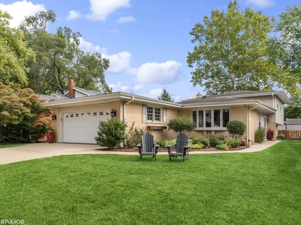 727 S Roosevelt Ave, Arlington Heights, IL 60005