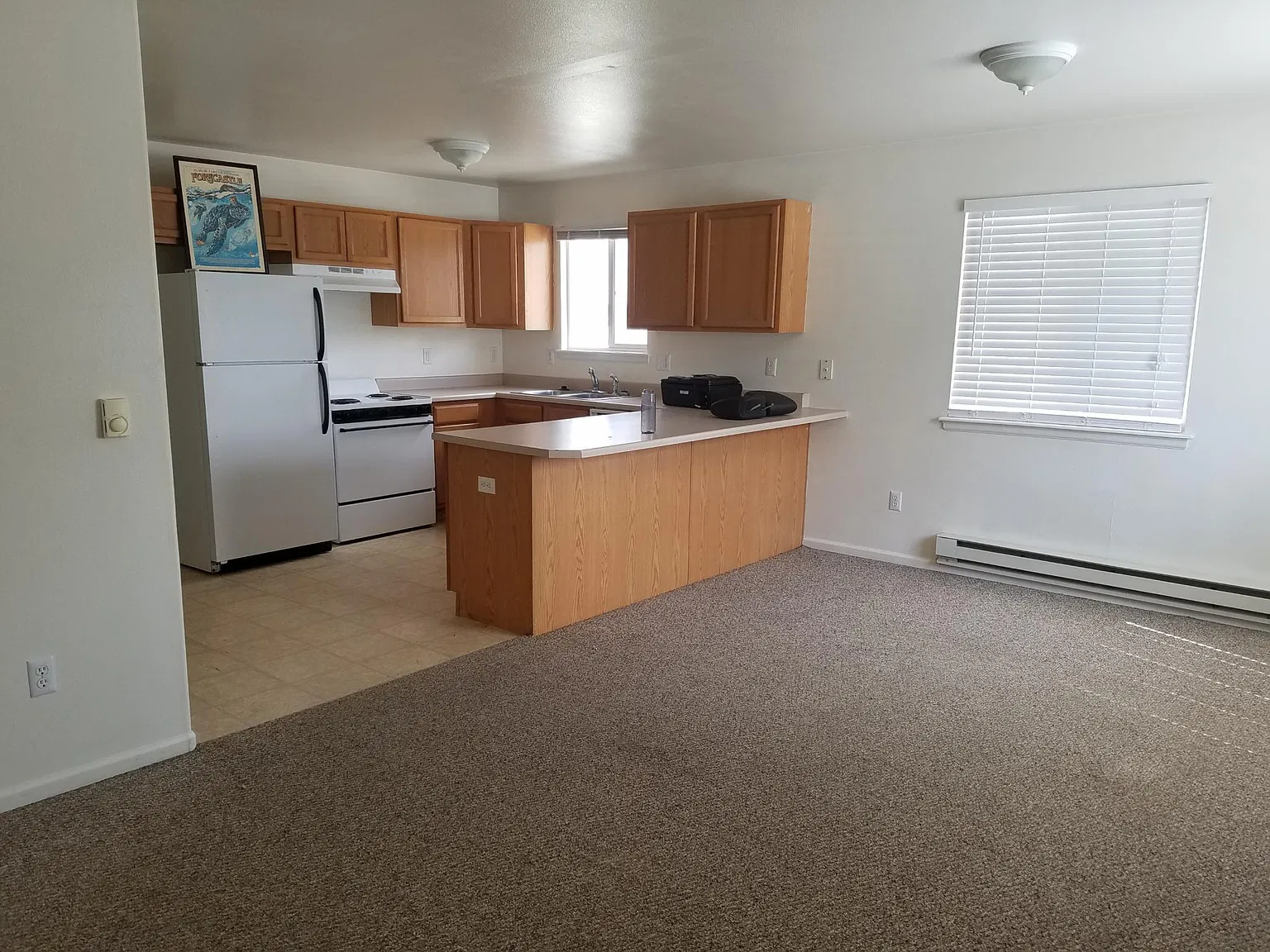 3 bed, 1250 sqft, $1,500 — Photo 2