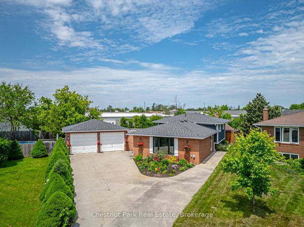 4 Harben Ct, Collingwood, ON L9Y 4L8