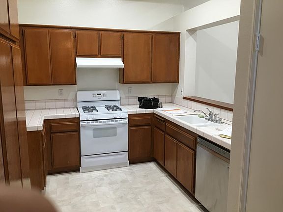 lots of cabinet space