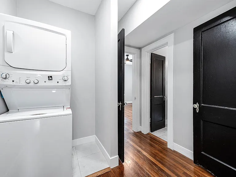 2511 Arbor St — Photo 13