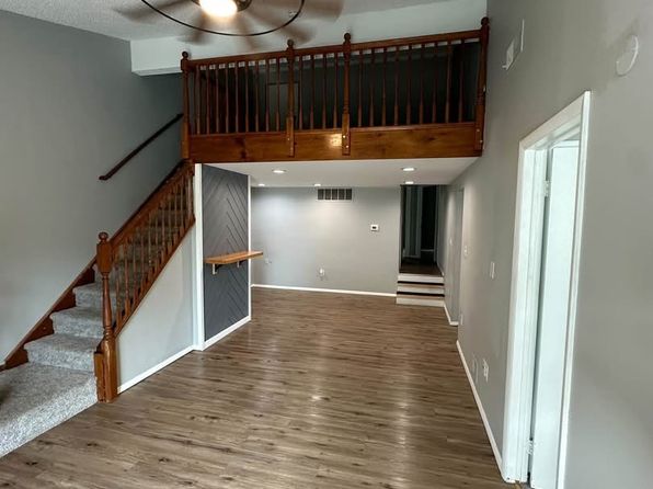 105 View Ct APT 204