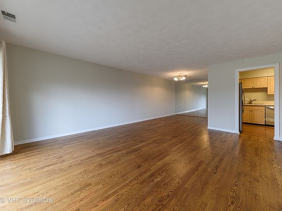 5th image of 2650 Brookwood Way Dr APT 317B