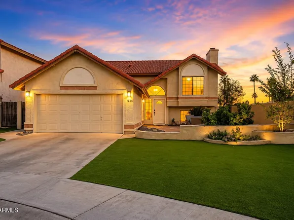 1255 W SEA SHELL Drive, Gilbert, AZ 85233