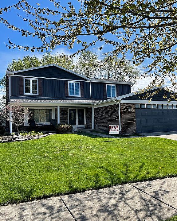 1st image of 44270 Harsdale Ct