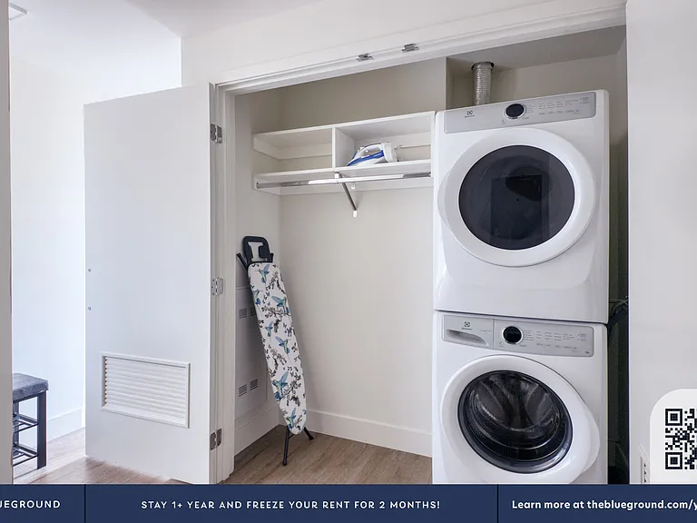 Washer/Dryer in Apartment