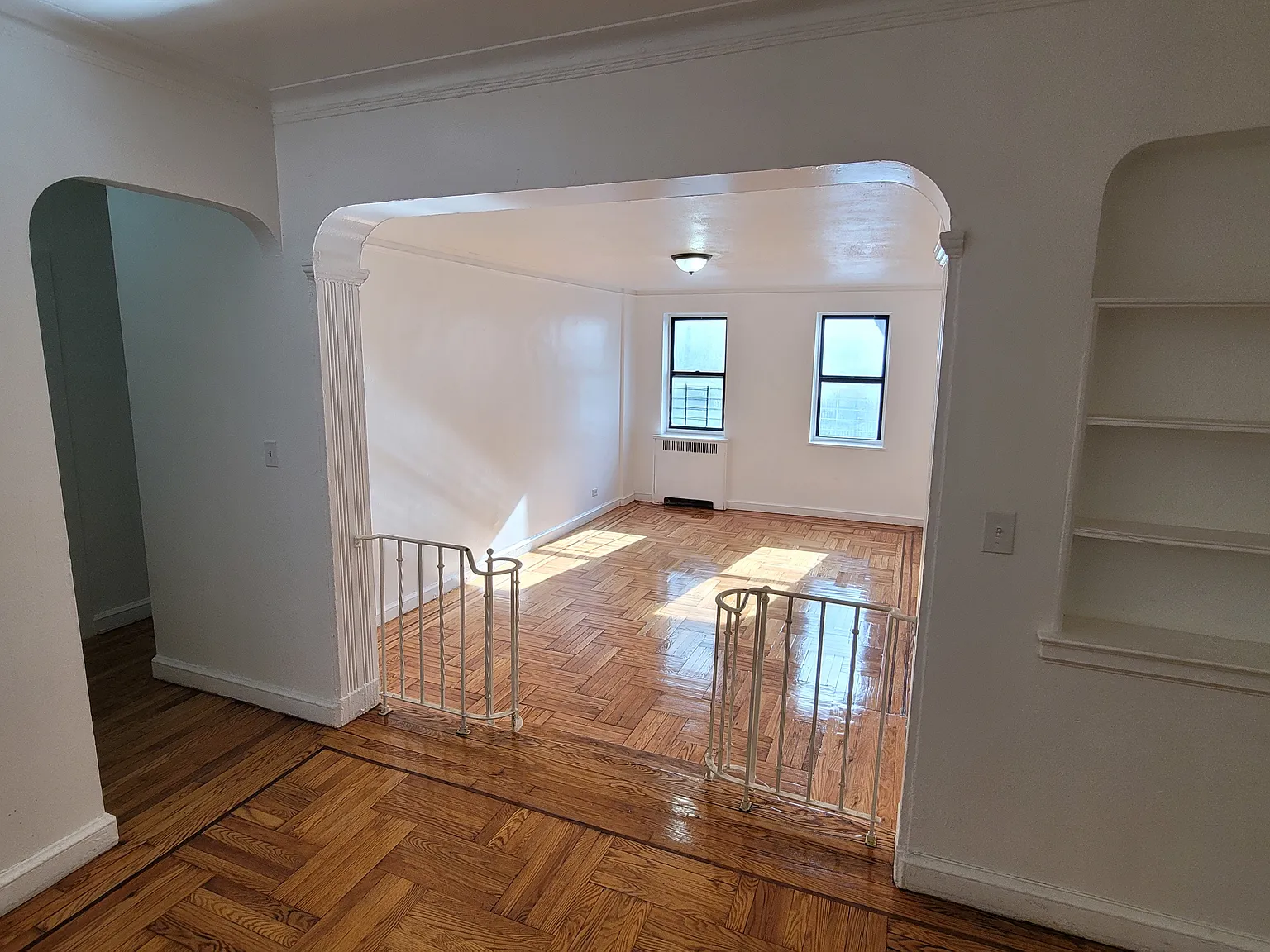 2 bed, 800 sqft, $2,500 — Photo 4