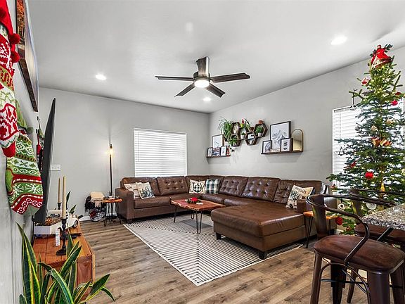 5th image of 1501 Weminuche Avenue