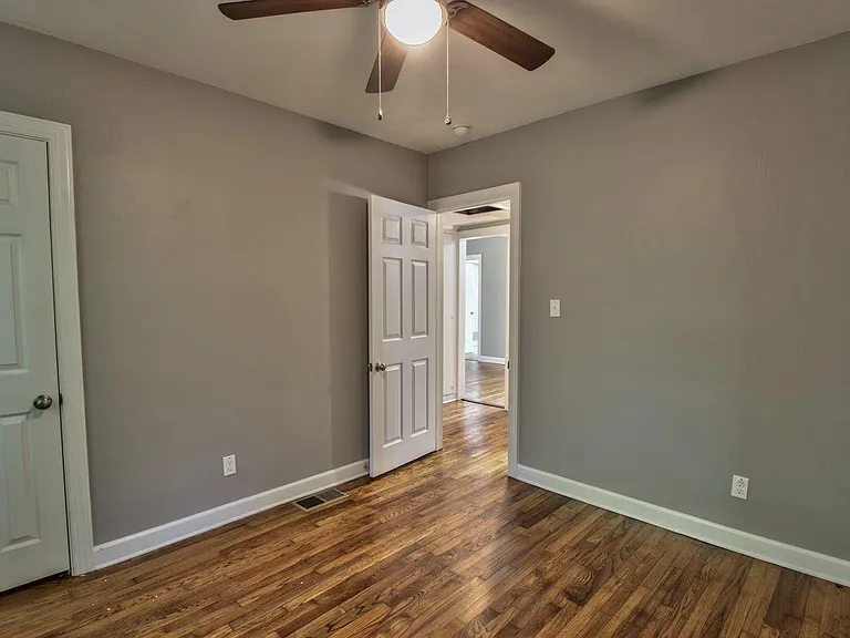 409 Perkins St — Photo 10
