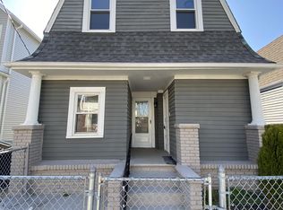 1346 W 67th St APT 2, Cleveland, OH