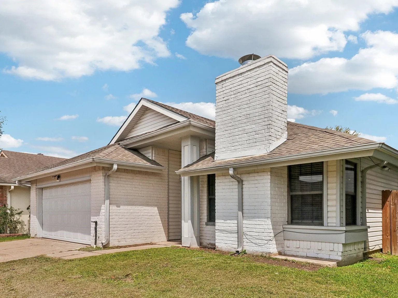 3 bed, 2.0 bath, 1802 sqft, $1,900 — Photo 3