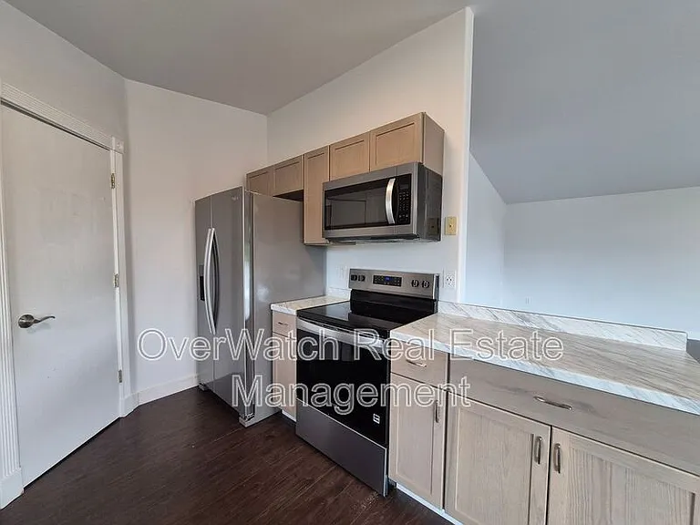 8211 Mentra St #A — Photo 4