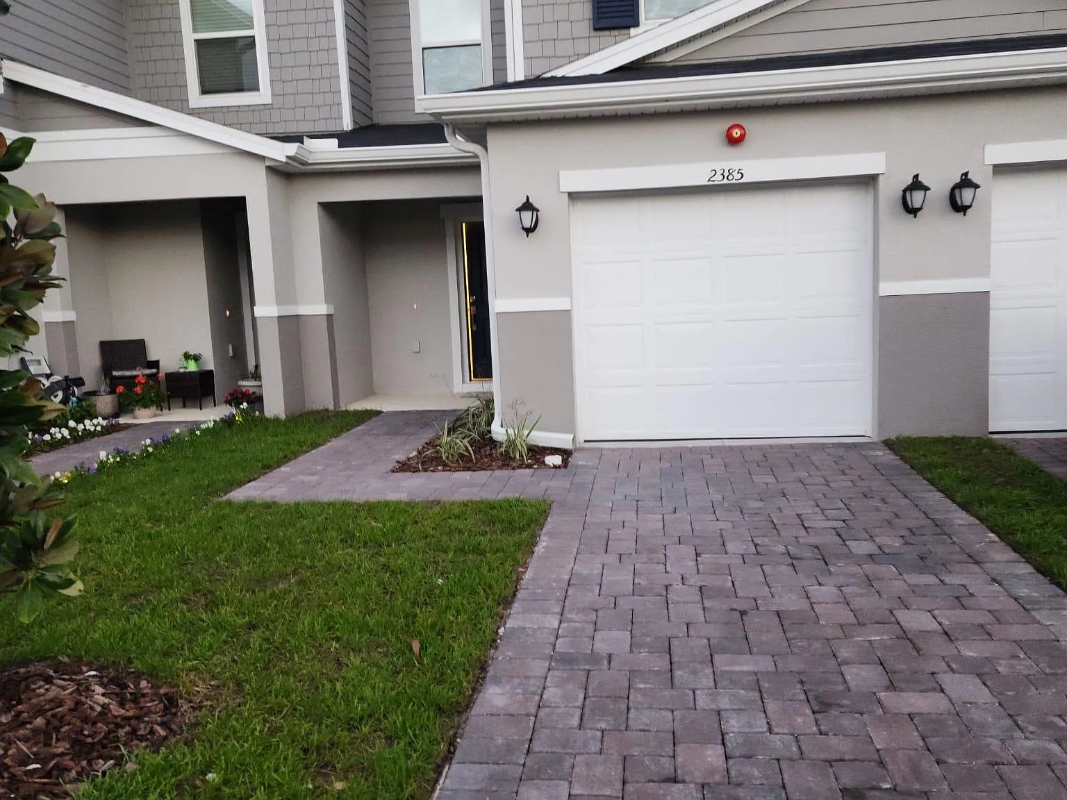 3 bed, 1463 sqft, $2,245 — Photo 2