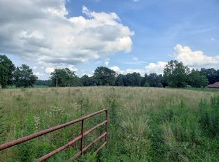 1588 Shirley Rd, Allardt, TN 38504