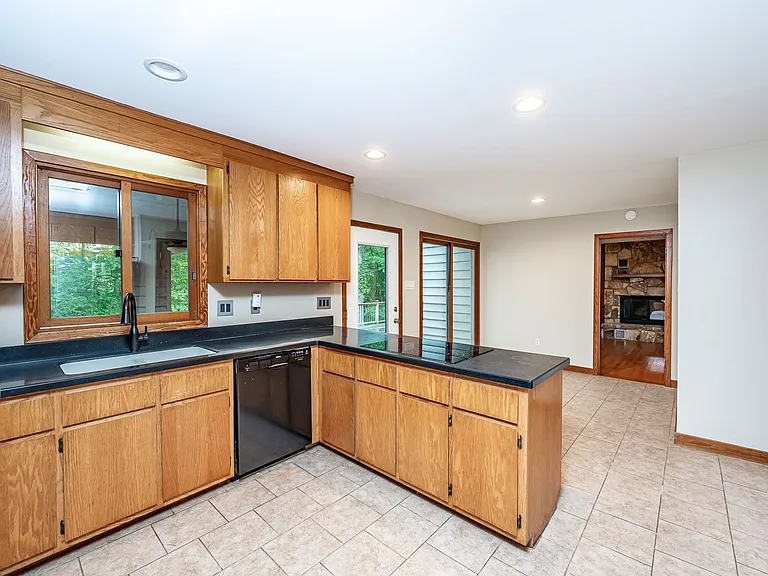 6022 Watch Harbour Rd — Photo 15
